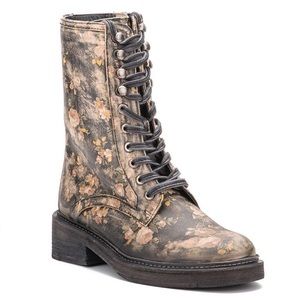 Vintage Foundry Boots (Delia)